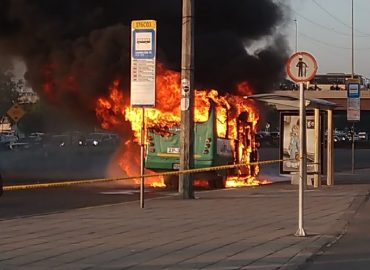 Una buseta del SITP provisional se incendió en Bogotá